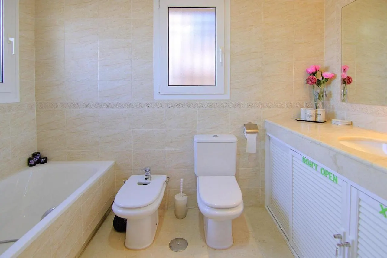 Tatil Evi Semi-Detached House, Mijas Costa Villa Sitio de Calahonda